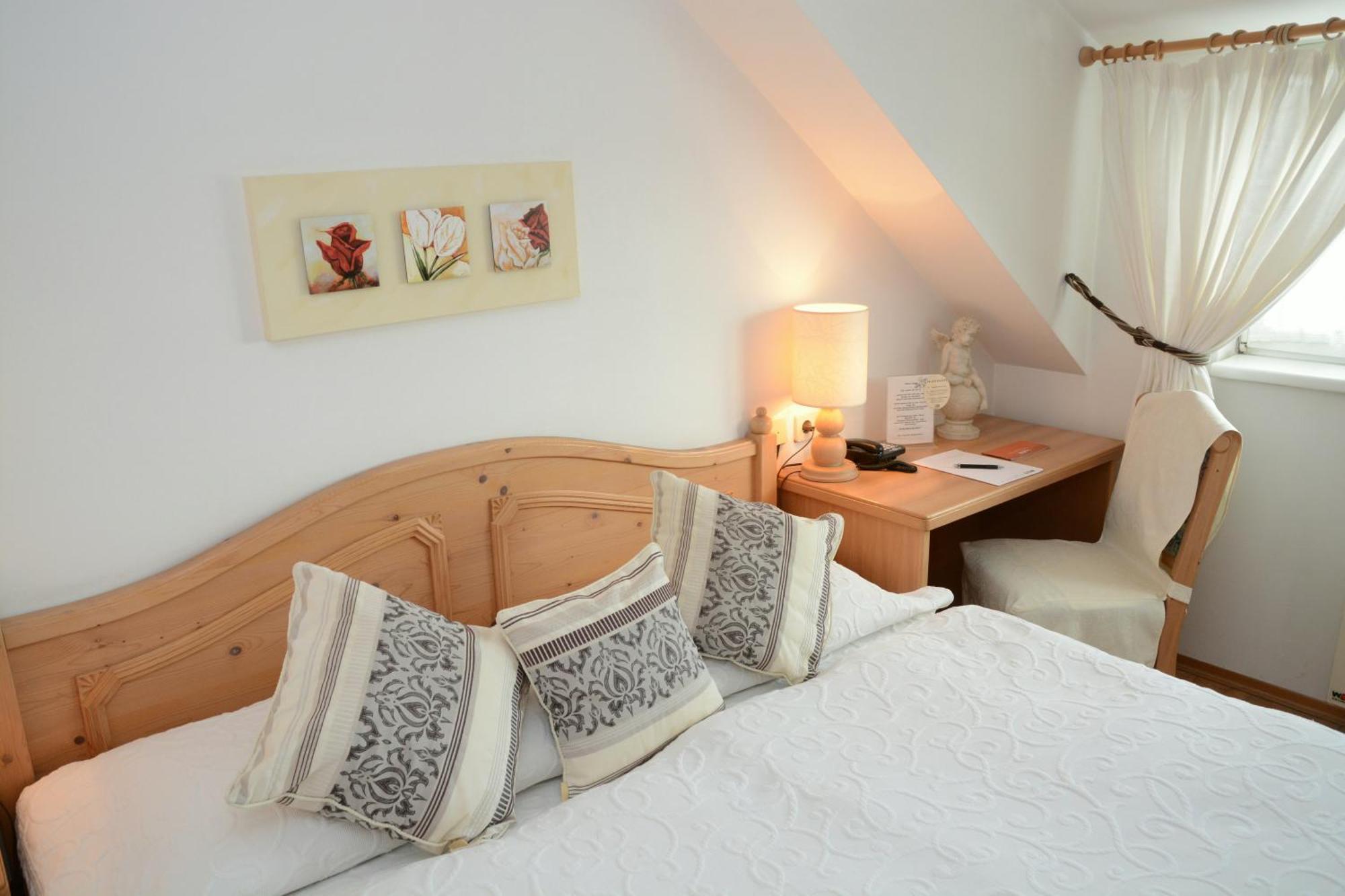 Hotel & Restaurant Braunstein - Pauli'S Stuben Purbach am Neusiedlersee Quarto foto